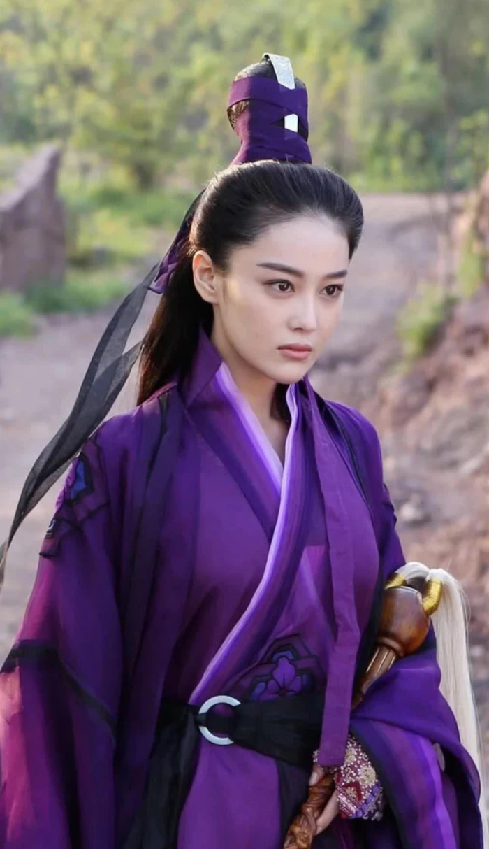 Lý Mạc Sầu - nữ ma đầu với vẻ ngoài xinh đẹp nhưng sở hữu tâm địa tàn độc khiến giang hồ khiếp sợ. - Ảnh: Sohu