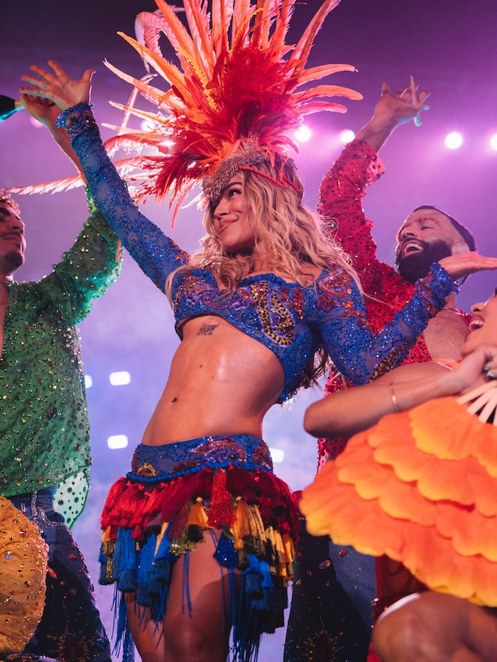 Karol G nhận được bao nhiêu tiền để biểu diễn tại Coachella 2026? Ảnh 4