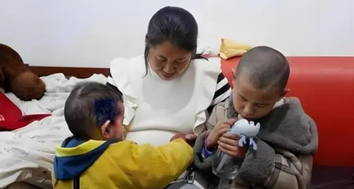 Con dâu bị nhà chồng đuổi đi vì sinh 3 đứa con bị bại não, sự thật phơi bày sau 7 năm gây sốc Ảnh 4