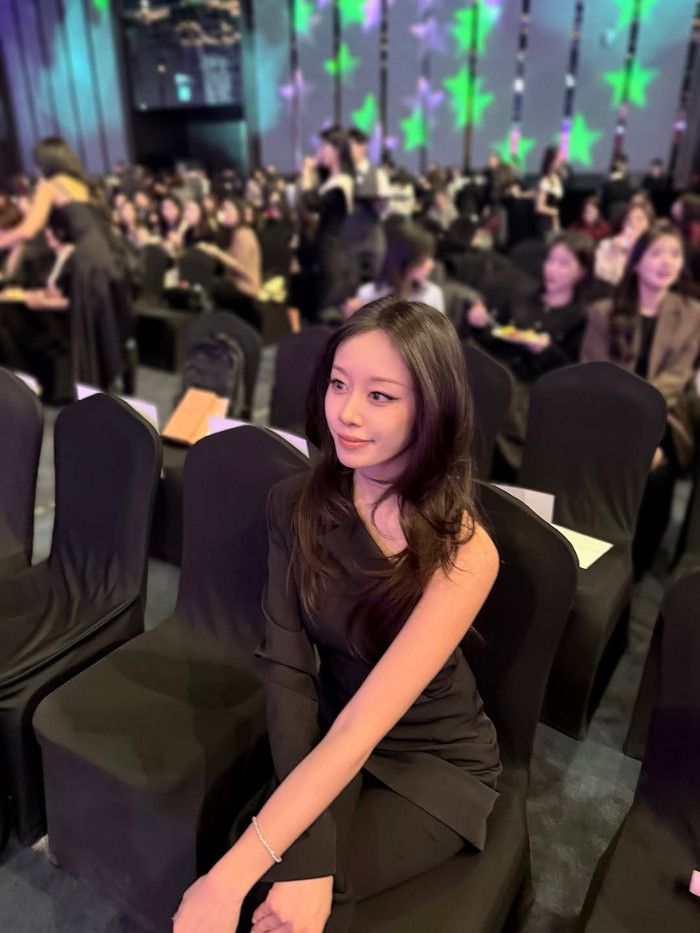 Jiyeon trở nên khép kín sau khi quay trở lại cuộc sống độc thân. Ảnh: IGNV