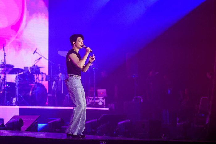 Nam ca sĩ thông báo trúng 31 tờ vé số, khán giả ồ ạt chúc mừng Ảnh 2