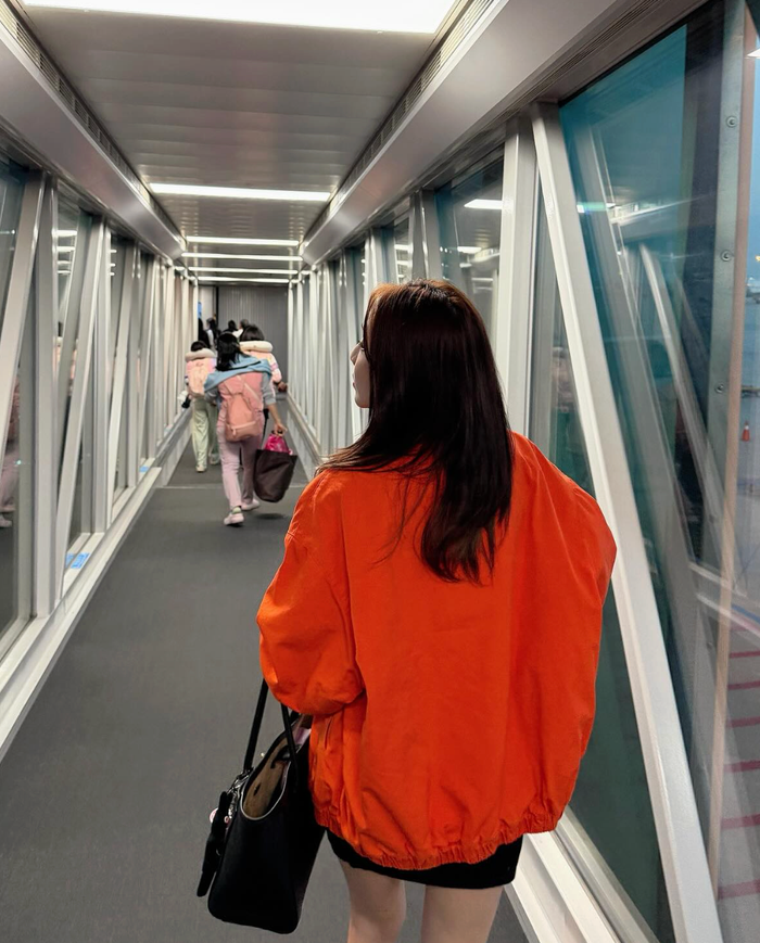 Sandara Park (2NE1) gây chú ý với loạt ảnh ở sân bay Ảnh 2