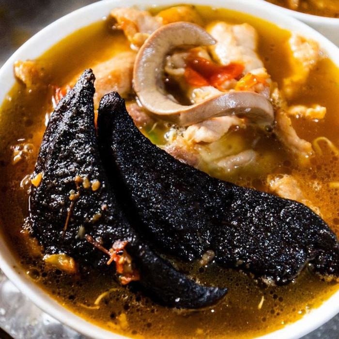 Độc lạ món bún 'nội tạng' nức tiếng ở quê vợ chồng Hoà Minzy Ảnh 2