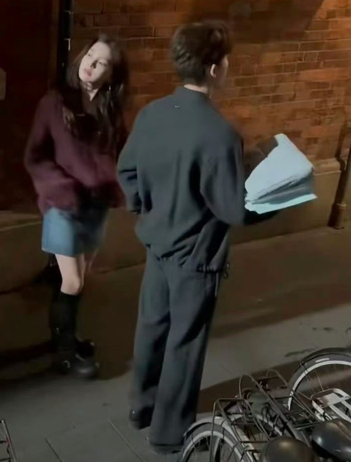 Trước đó Chương Nhược Nam được cho là thiếu chuyên nghiệp khi đóng phim. Ảnh chụp màn hình