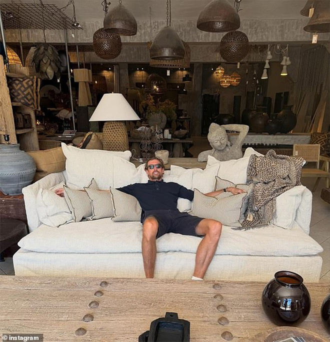 Chồng siêu mẫu Abbey Clancy - Peter Crouch.