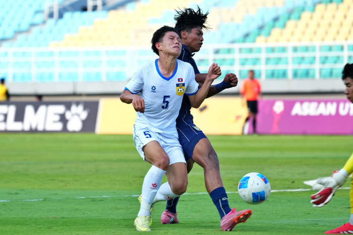 Chiến thắng 3-2 của U17 Lào trước U17 Thái Lan không chỉ là một cú sốc, mà còn đến theo cách khiến người Thái khó quên. Ảnh: FAT