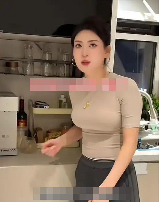 Vợ cũ quá xinh đẹp sau 2 năm ly hôn, người chồng đến nhà đưa ra đề nghị 'gây sốc' Ảnh 2