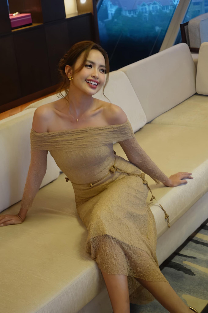 Ngọc Châu từng lọt Top 10 Miss Supranational.