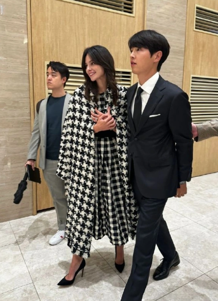 Cặp đôi sẽ có lần đầu tiên đồng hành cùng nhau trên một sân khấu chính thức.