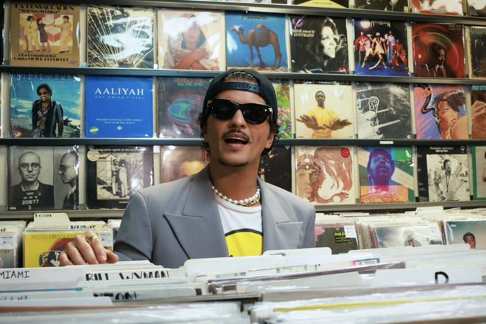 Bruno Mars được bổ nhiệm làm Đại sứ Ngày Hội Cửa Hàng Đĩa (Record Store Day) năm 2026.
