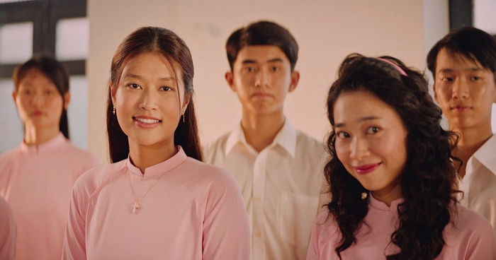 Đoàn Thiên Ân trong bộ phim Hẹn Em Ngày Nhật Thực, hiện đạt doanh thu gần 35 tỷ đồng.