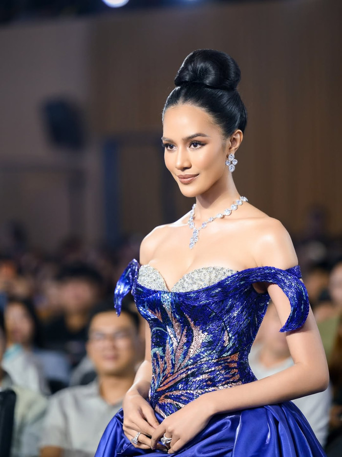 Opal Suchata sẽ có màn final walk tại sân khấu Miss World ở Việt Nam.