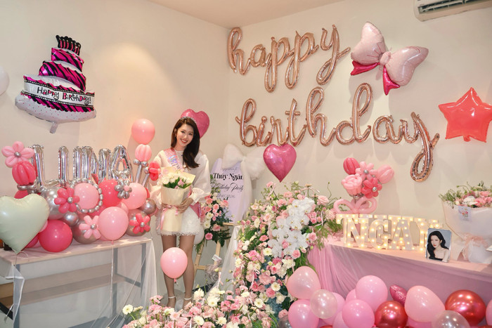 Thúy Ngân đã nhận được nhiều tình cảm từ phía khán giả nhân dịp sinh nhật. Ảnh: FBNV