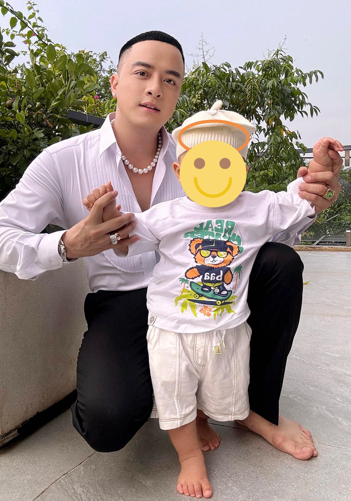 Con trai ruột của Cao Thái Sơn diện mạo chuẩn gen bố. (Ảnh: FBNV)