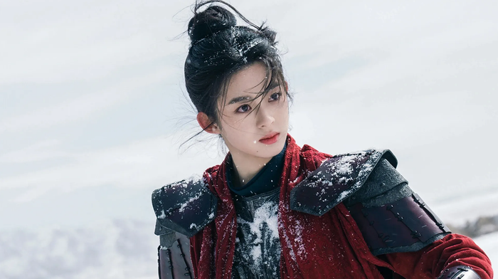 Tiếp nối câu chuyện từ Sở Kiều Truyện, bộ phim khai thác hành trình tái sinh của hai nhân vật chính sau biến cố sinh tử. Bối cảnh mới mở ra một lý tưởng xã hội không còn nô lệ. Tác phẩm giữ được tinh thần sử thi và cảm xúc bi hùng vốn có.