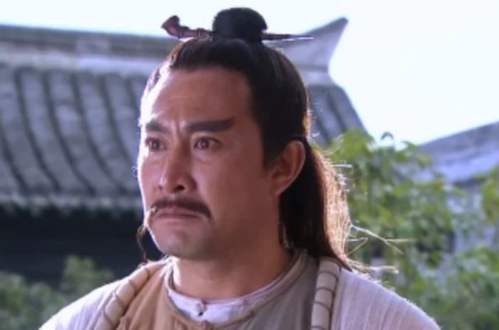 Tạo hình Quy Tân Thụ phong trần nhưng đầy nét u sầu trong các phiên bản phim Bích Huyết Kiếm ( 2003)