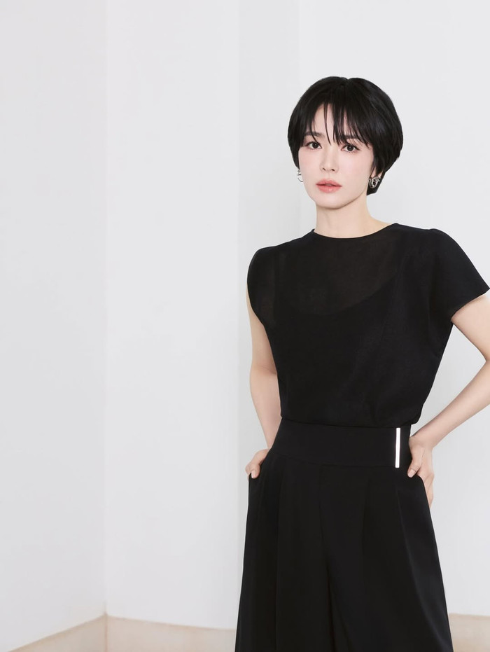 Ngoài vai trò diễn viên, Song Hye Kyo còn được nhiều nhãn hàng, thương hiệu săn đón nồng nhiệt. Ảnh: IGNV