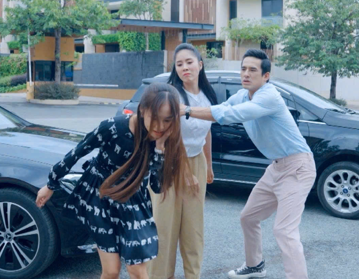 Thanh Mai (Lê Phương) phơi bày màn ngoại tình của Dũng và Trang.&nbsp;