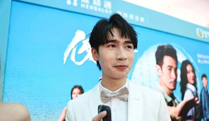 Phía Phùng Hạo Dương đã chính thức phát hành văn bản pháp lý. (Ảnh: Sohu)