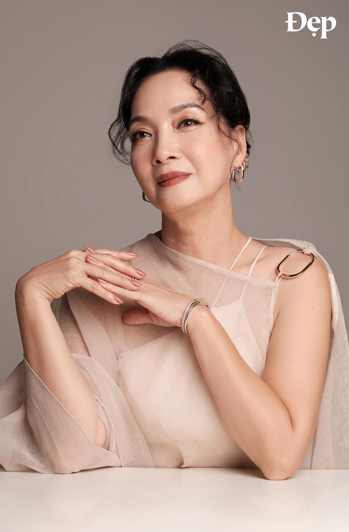 Lê Khanh lựa chọn con đường nghệ thuật giàu chiều sâu.