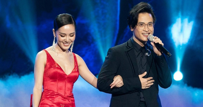 Nữ ca sĩ Việt 42 tuổi vẫn chưa lấy chồng, nhan sắc xinh đẹp nhất nhì showbiz Ảnh 2