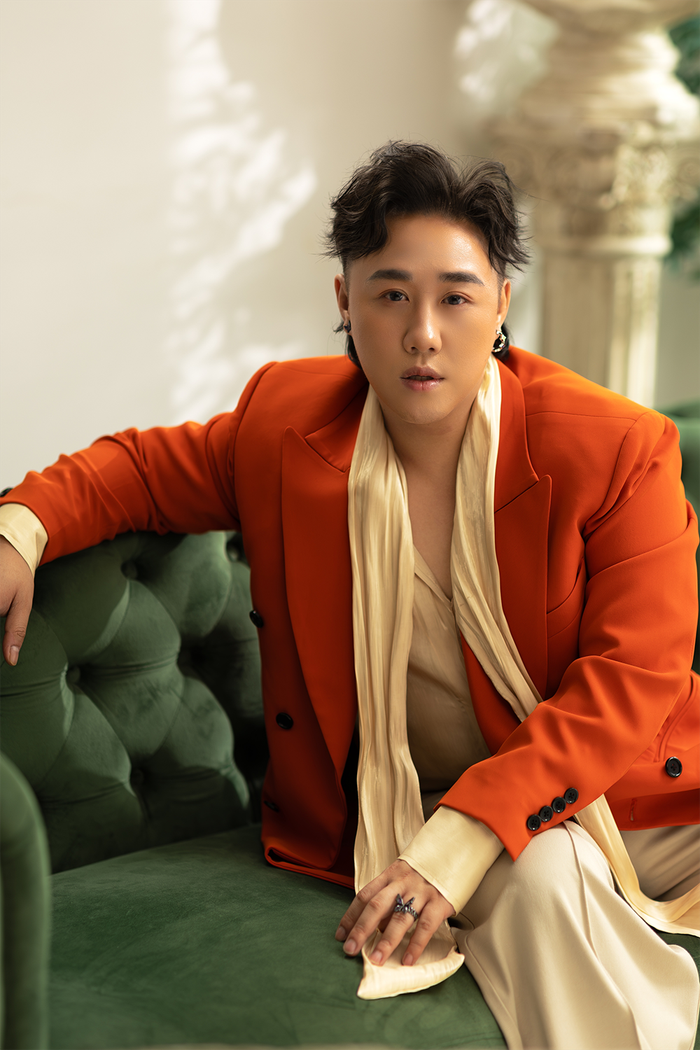 Ca sĩ Trung Quân là cái tên được mạng xã hội 'réo gọi' nhiều nhất chiều 21/4.