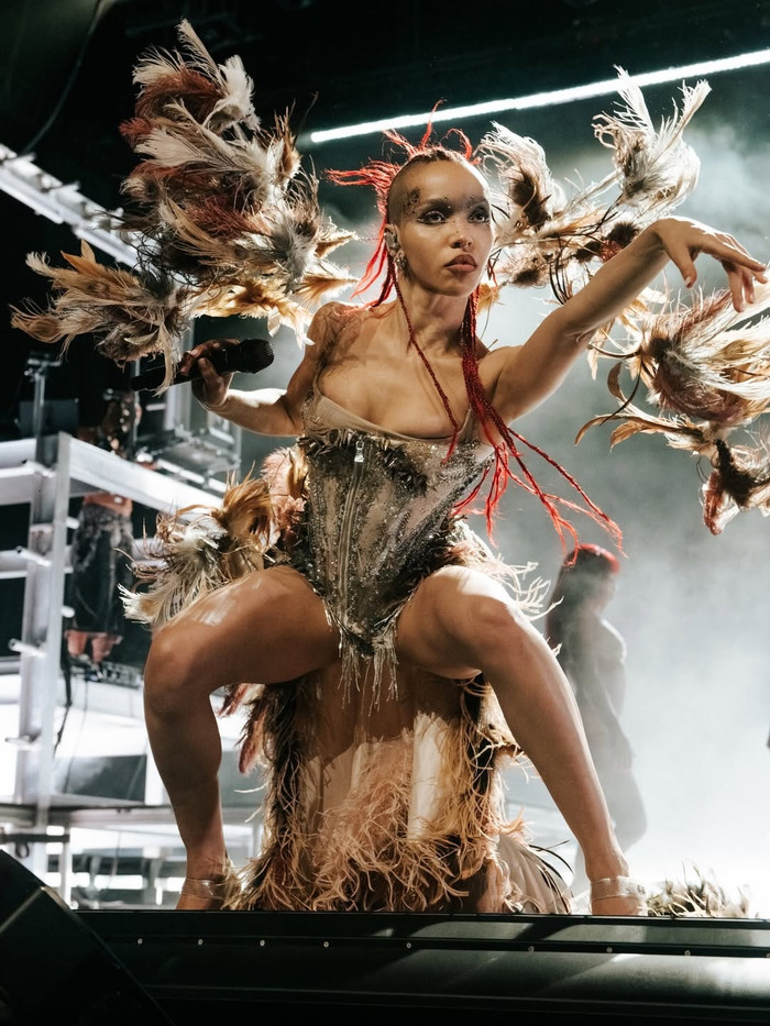 Coachella 2026 và cuộc 'đảo chiều quyền lực' gây chấn động làng nhạc Ảnh 3