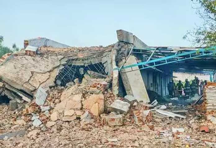 Nổ nhà máy pháo hoa khiến 25 người thiệt mạng Ảnh 1