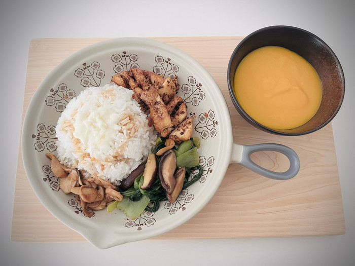 Cơm nấm phô mai, súp bí đỏ&nbsp;