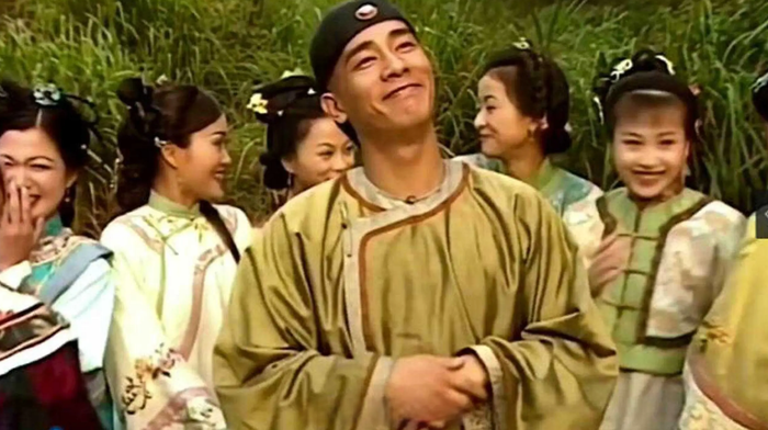 Vi Tiểu Bảo cùng 7 người vợ của mình trong bộ phim truyền hình kinh điển Lộc Đỉnh Ký (1998).&nbsp;