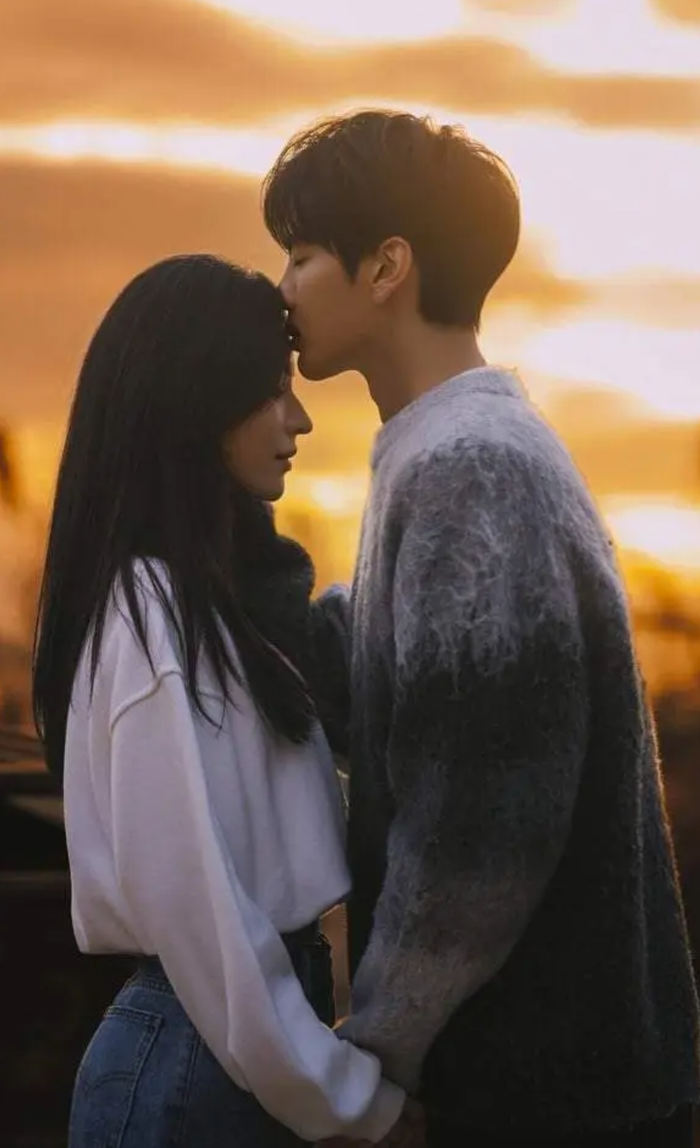 Trương Dư Hi và Tất Văn Quân viết nên câu chuyện chữa lành nhẹ nhàng, ghi điểm nhờ cảm xúc chân thật và sâu lắng.