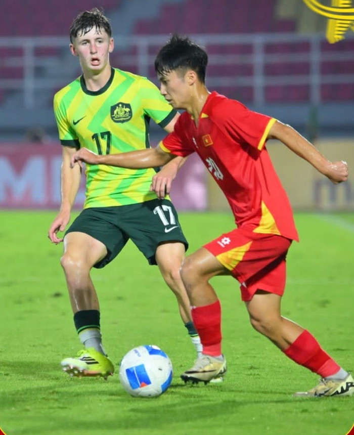 Việt Nam đã tạo nên màn lội ngược dòng khi đánh bại Australia 2-1, qua đó giành quyền vào chung kết U17 Đông Nam Á 2026 gặp U17 Malaysia. Ảnh: VFF