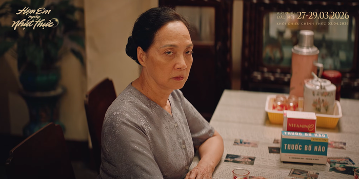 NSND Lê Khanh vào vai bà Hoa trong Hẹn Em Ngày Nhật Thực.&nbsp;