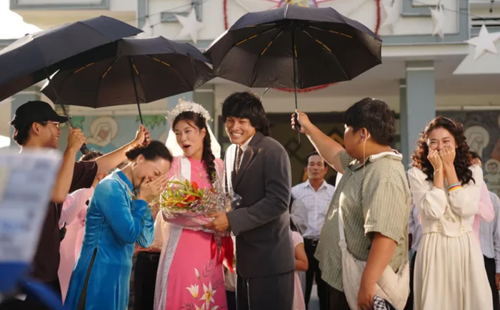 Thành công của Hẹn Em Ngày Nhật Thực không chỉ nằm ở doanh thu mà còn ở hành trình 'đi xa' của một tác phẩm Việt.