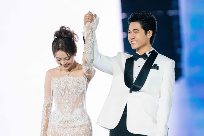 Cặp đôi đang hot được fan 'đẩy thuyền'. (Ảnh: FB)