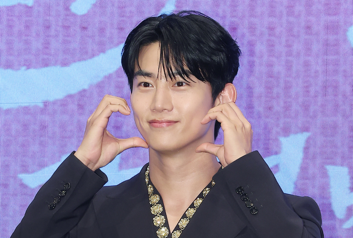 Hôn lễ của Ok Taecyeon được tổ chức kín đáo tại một địa điểm riêng tư ở Seoul.&nbsp;