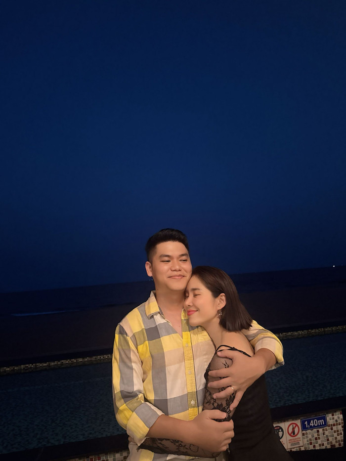 Lê Phương hiện có hôn nhân viên mãn.