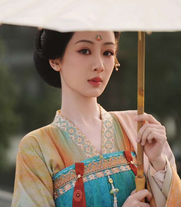 Dương Tử ghi dấu ấn với Quốc sắc phương hoa