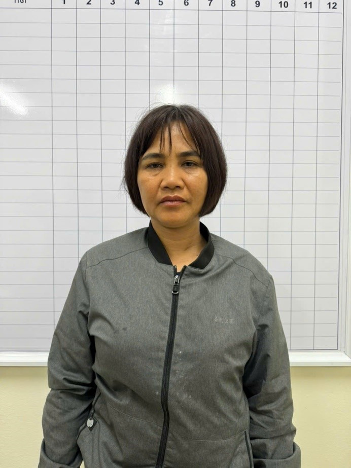 Đối tượng Nguyễn Thị Thúy tại cơ quan Công an. Ảnh: Công an TP Hà Nội