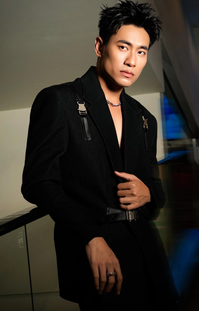 Kiều Minh Tuấn không chỉ là gương mặt quen thuộc mà còn là trường hợp điển hình cho xu hướng diễn viên chủ động thích nghi với thị trường.