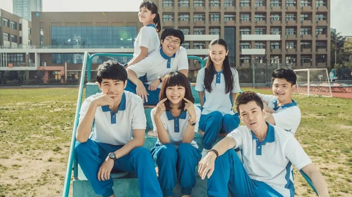 Được xem là một trong những phim học đường tiêu biểu, tác phẩm ghi điểm nhờ sự chân thực. Những chi tiết về lớp học, thi cử và tình bạn được tái hiện gần gũi. Mối quan hệ giữa Cảnh Cảnh và Dư Hoài trở thành hình mẫu thanh xuân trong lòng nhiều khán giả. Phim mang lại cảm giác hoài niệm rõ nét.