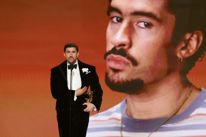 Không hát tiếng Anh, vì sao Bad Bunny vẫn thống trị thế giới? Ảnh 3