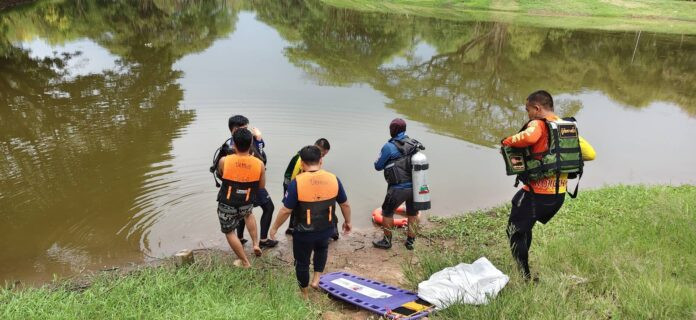 Ba anh em ruột rủ nhau đi tắm ao thì xảy ra việc đau lòng, người thân gục ngã Ảnh 2