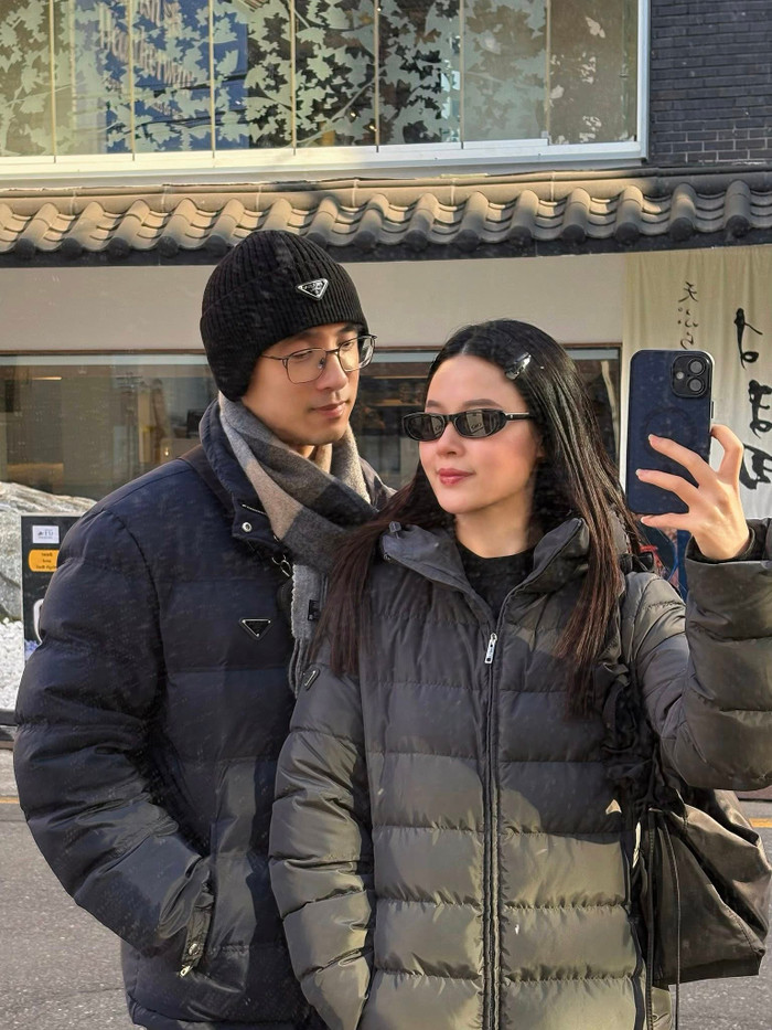 Midu và ông xã thường đi du lịch để 'hâm nóng' tình cảm. Ảnh: FBNV