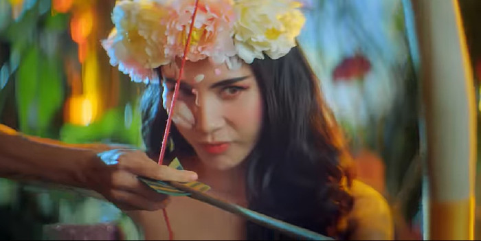 Thủy Tiên từng chi 2 tỷ đồng thực hiện MV Ngải Tình vào năm 2020.