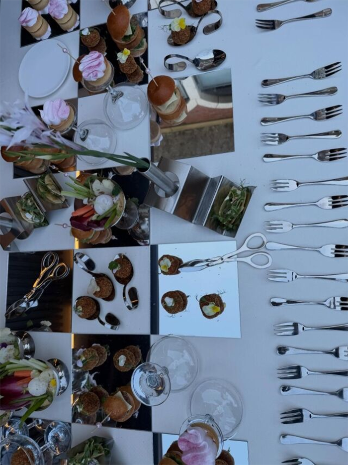 Những hình ảnh hiếm hoi bên trong lễ cưới của siêu mẫu Shin Hyun Ji.