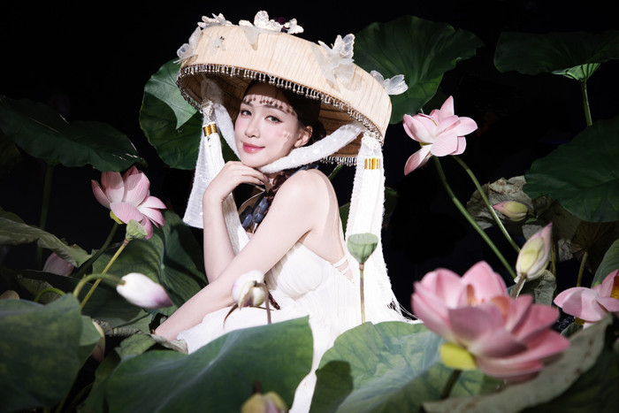 Cú trượt đáng tiếc của Hòa Minzy Ảnh 4