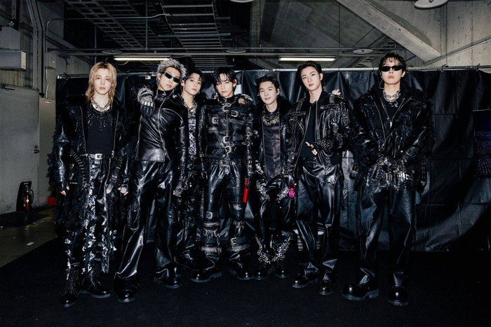 BTS lập kỳ tích chưa từng có tại Pháp Ảnh 4