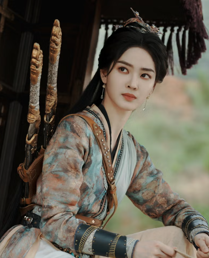 Vương Hạc Nhuận gây bất ngờ với hình tượng nữ chính cá tính.