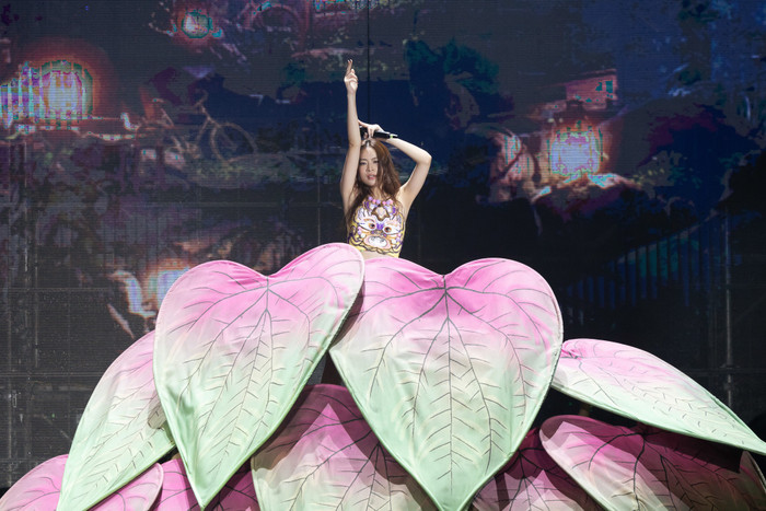 Người đàn ông đăng đàn 'gây áp lực' cho Hoàng Thùy Linh Ảnh 2